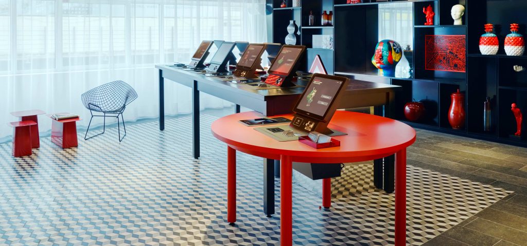 CitizenM | Hotel Kiosk | Enzosystems